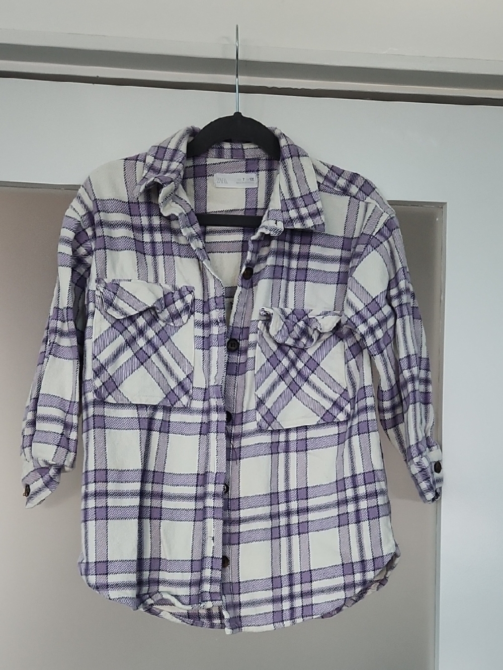 Zara Cream and Purple Plaid Button-Up Flannel Shirt